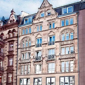  Hostel Five Elements And Capsules Frankfurt Germany